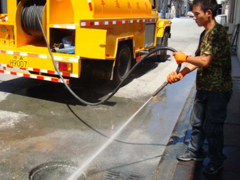 苏州沧浪区专业低价马桶疏通维修，下水道疏通，高压清洗，清理化粪池