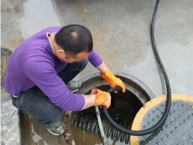 苏州沧浪专业疏通下水道，清理马桶蹲坑堵塞